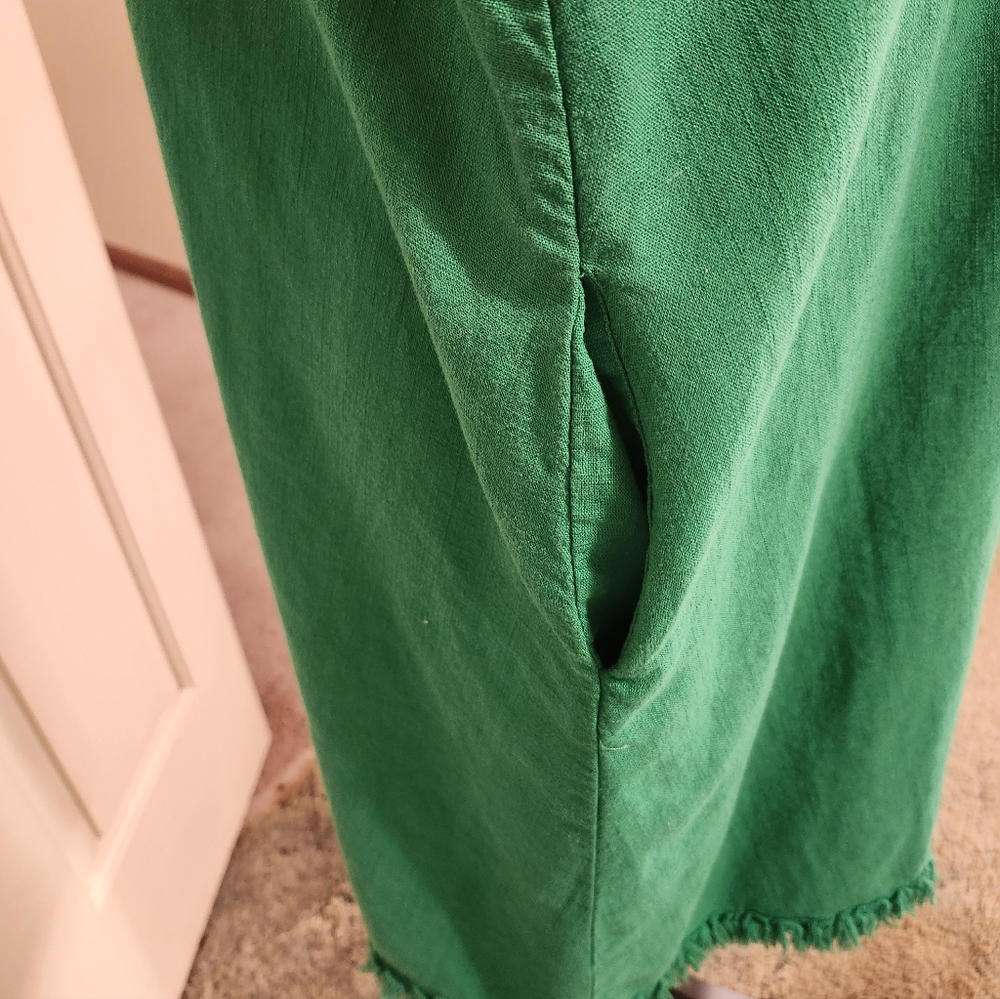 Kelly Green Bell Sleeve Dress - Picture 5 of 5